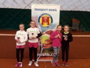 Finále čtyřhry: Zábranová, Dvořáková - Pálánová, Červenková 7:6, 6:4