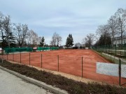 vypadá to na hraní, ale ještě chybí spousta válcování, kropení a finální vrstva