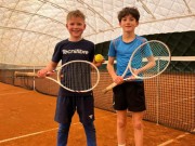 Semifinále dvouhry mladších žáků v Tišnově: Bula - Večeřa 1:6, 1:6